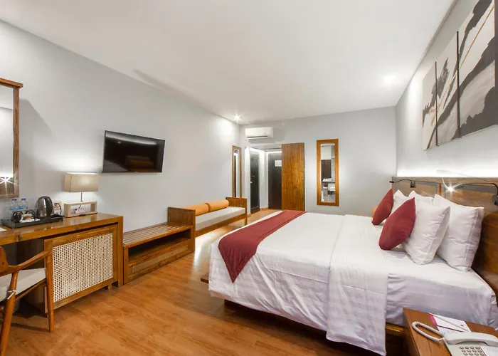 The Lokha & 3* Legian (Bali)