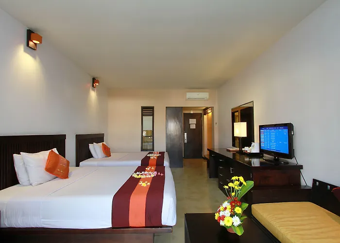 The Lokha & Hotel 3*