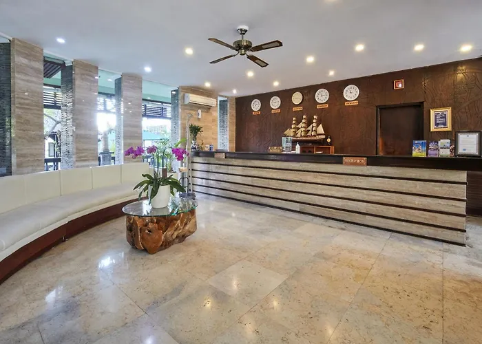 Hotel The Lokha & 3*