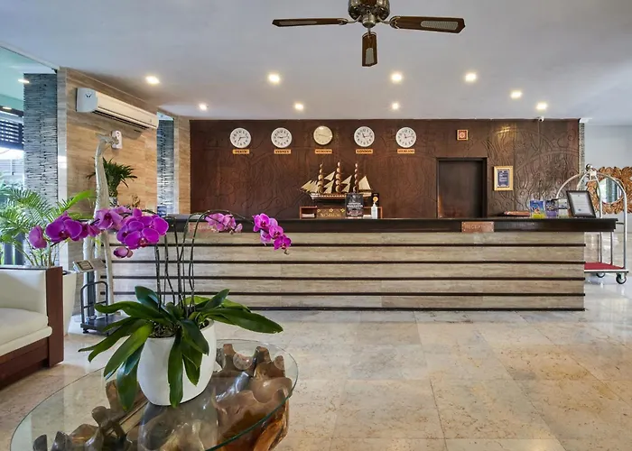Hotel The Lokha & 3*